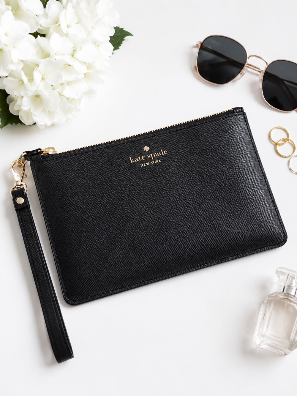 Kate Spade Saffiano Leather Black Wristlet Clutch Bag Elegant Classic EUC